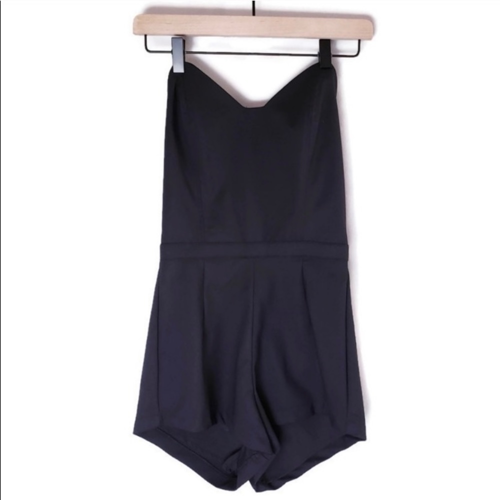 Strapless romper